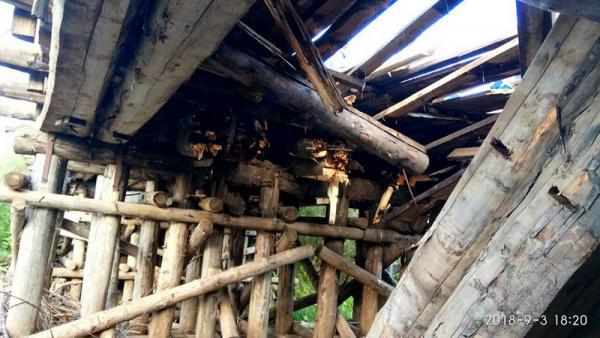 В Котласском районе деревянный мост пал жертвой беспечного водителя «КАМАЗа»