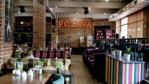 Руководство кафе «Полина» попросило сбежавших от пожара клиентов оплатить счета