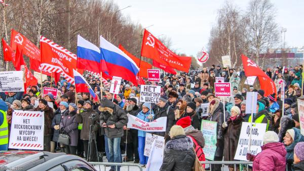 Создание общественной комиссии не ослабило антимусорный протест в Северодвинске