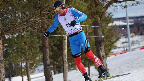 Северодвинский лыжник выиграл «бронзу» на чемпионате России в «Малиновке»