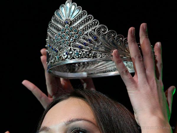 23-летняя мама из Котласа стала финалисткой конкурса «Мисс виртуальная Россия»