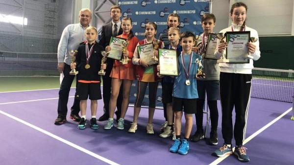 Архангелогородец Александр Ненашев занял 2 место на теннисном турнире в Пензе
