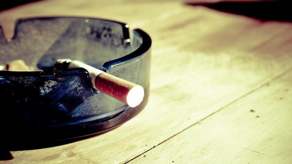 В Котласе пенсинерка-инвалид погибла при пожаре из-за непотушенной сигареты