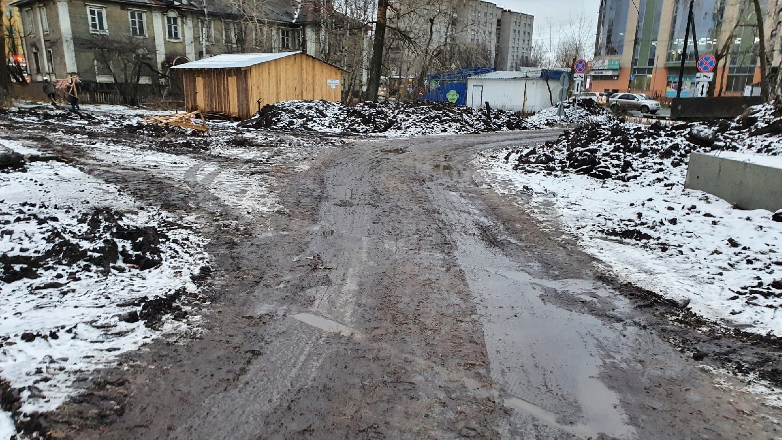 Пр терпел. Урицкого Обводный Архангельск перекресток. Перекрестки Архангельска. Архангельск перекресток Ломоносова Урицкого 2013 год фото