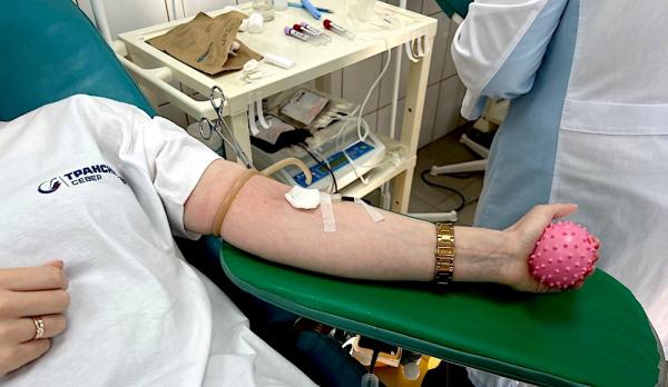 Работники АО «Транснефть – Север» приняли участие в акции по сдаче крови