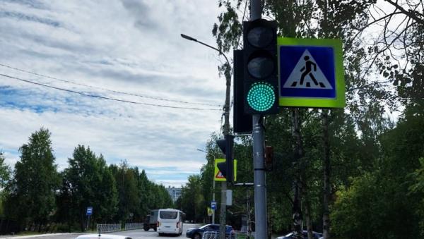 Дмитрий Морев: в Архангельске продолжают внедрять умные светофоры