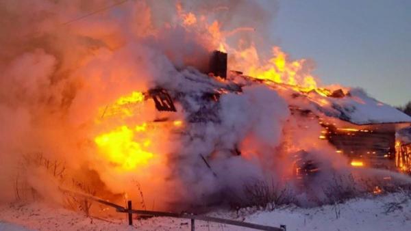 В Архангельской области мужчина сгорел в собственном доме 