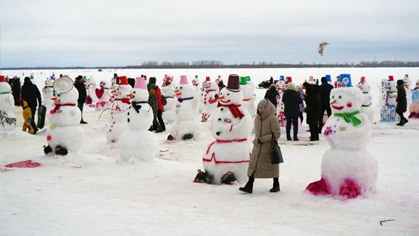 Архангельск попал в Книгу рекордов России благодаря «нашествию снеговиков»