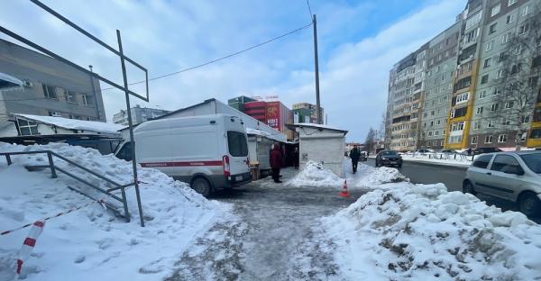 В Архангельске возле рынка на улице Нагорной в результате ДТП погибла женщина