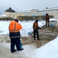 Глава Архангельска взял под личный контроль борьбу с гололедом на городских улицах