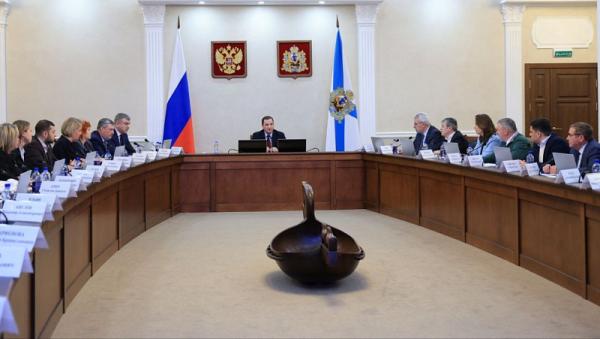 ����: �����-������ ����������� � ������������� ������������� �������

