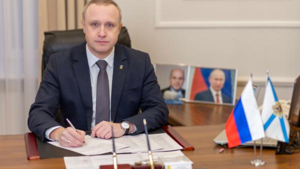 ����: ������������� ��������� ����
