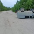 Дорожники ответят рублем за перевернувшийся на трассе УАЗ в Архангельской области