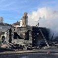Число жертв пожара в историческом доме на территории Поморья может возрасти