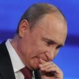 В Кремле заявили, что Владимир Путин не видел плаката с требованием отставки Орлова