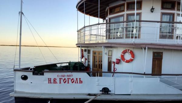 Колёсный пароход Гоголь Архангельск