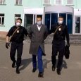 В Котласе задержали руководителя-коррупционера, позволившего провезти опасный груз