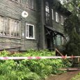 Архангельск «поехал»: волна беспокойства охватила жителей ветхих «деревяшек» 
