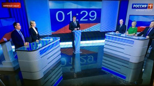 В Поморье прошли первые предвыборные дебаты с участием Александра Цыбульского