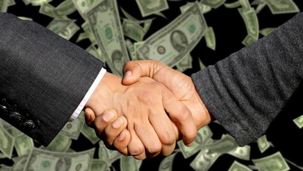 Бюджетники из НАО попали под «уголовку» за групповое мошенничество при закупках
