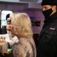Ночной рейд по барам и ресторанам вновь выявил нарушителей запретов в Архангельске