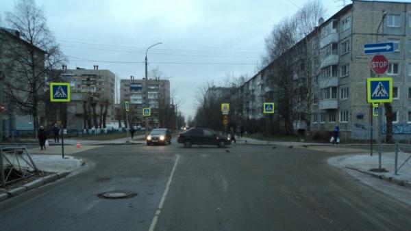В результате ДТП с участием пешеходов в Архангельской области погибли двое человек