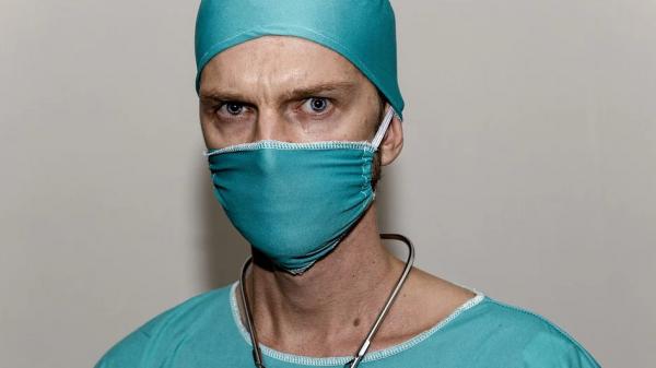 В больницах Архангельской области занято около 90% инфекционных коек