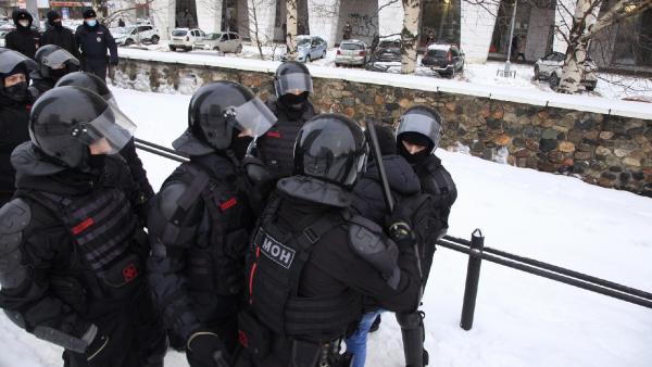 В Архангельске вновь прошла несогласованная акция протеста в поддержку Навального