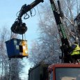 Фотофакт: демонтаж контейнеров для раздельного сбора мусора в Архангельске
