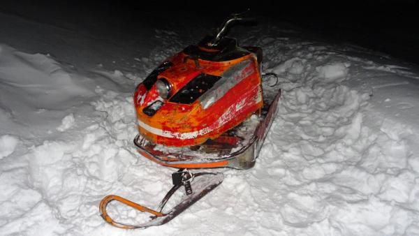 В Архангельской области пьяный водитель снегохода сбил ребёнка на «ватрушке»