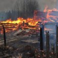 В удаленной няндомской деревне сгорели 7 домов в результате «искрометного» пожара