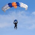 Возможность прыгнуть с парашютом появилась для архангельских любителей экстрима
