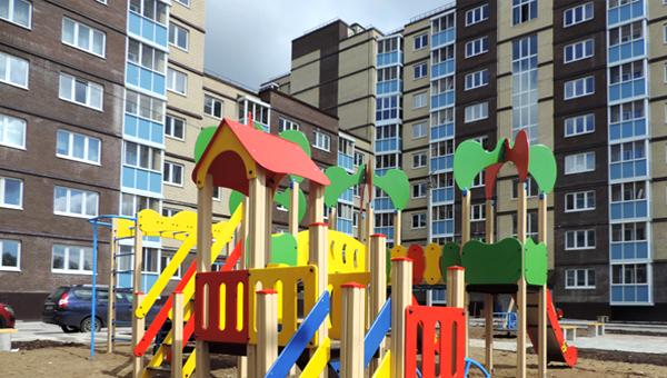 Новосёлы начинают обживать 350-квартирный жилой дом на улице Дачной в Архангельске