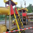Власти убрали травмоопасный городок в сквере за бывшим к/т «Искра» в Архангельске
