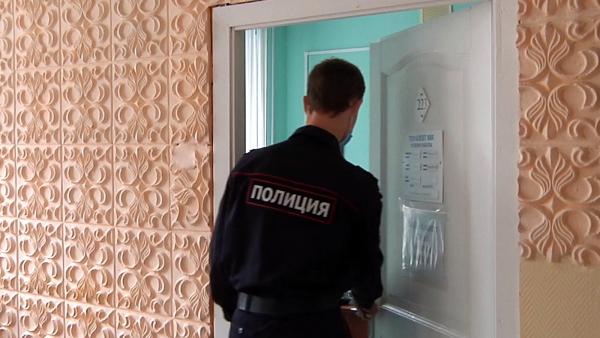 Более половины полицейских Архангельской области вакцинировались от ковида