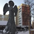 Первое «ангельское» скульптурное творение Сергея Сюхина украсило улицы Архангельска