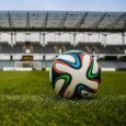 Футбол без флага, финал Лиги Чемпионов перенесен: что будет со спортом в России 