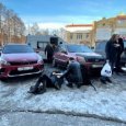 В Архангельске с торгового центра на женщину упала снежная глыба 