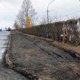 В Архангельске ремонтируют «убитый» тротуар на пути следования Бессмертного полка 