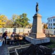 Фотофакт: памятник Петру I в Архангельске предстал обновленным после реставрации