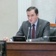 Губернатор Александр Цыбульский устроил разнос министру спорта Андрею Багрецову