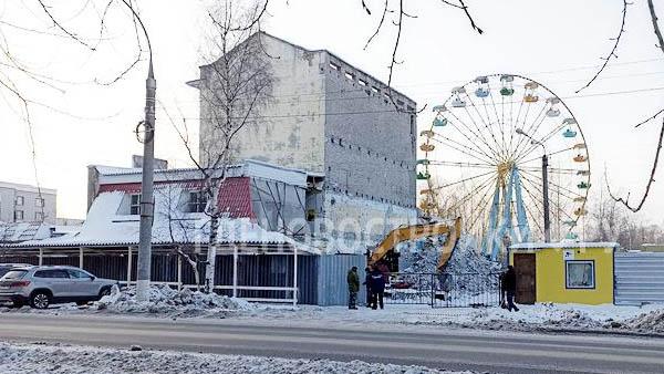 На месте рынка возле парка культуры в Северодвинске закипела жилищная стройка